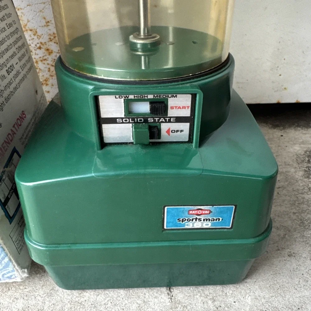 Vintage Ray-O-Vac Sportsman Fluorescent Lantern Camping 360 B w/Box